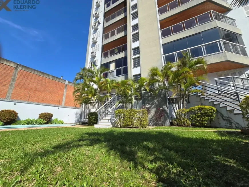 Apartamento no Centro de Esteio à Venda com 3 Quartos, 140m²