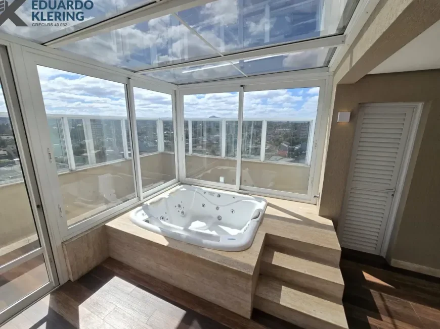 Cobertura no Centro de Esteio à Venda com 3 Quartos, 200m² | Corretor Eduardo Klering