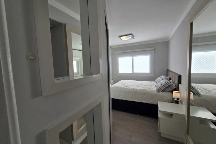 Apartamento à Venda em Esteio com 3 Quartos e 2 banheiros, 103 m²