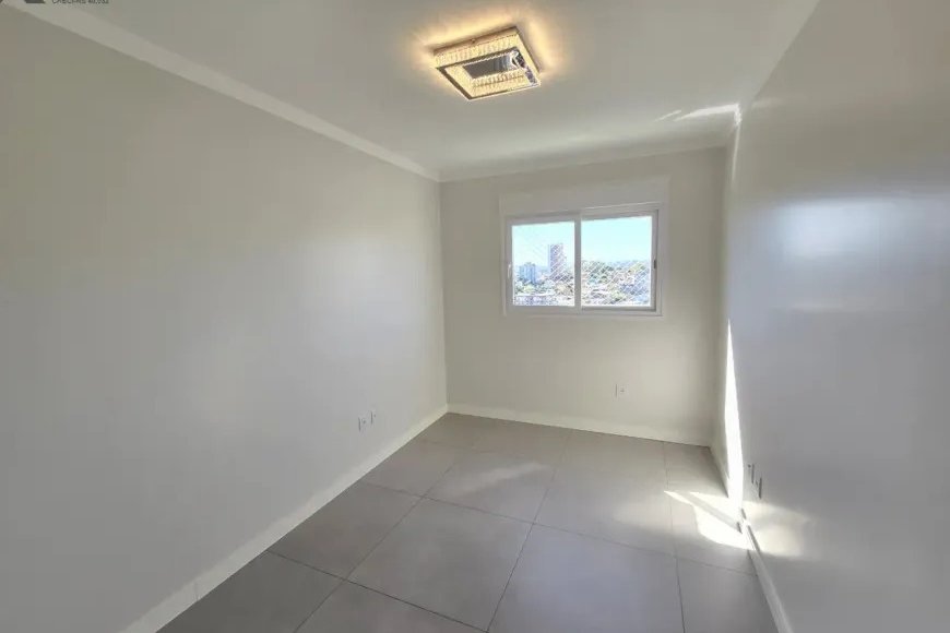 Apartamento em Esteio à Venda com 2 Quartos, 97m²