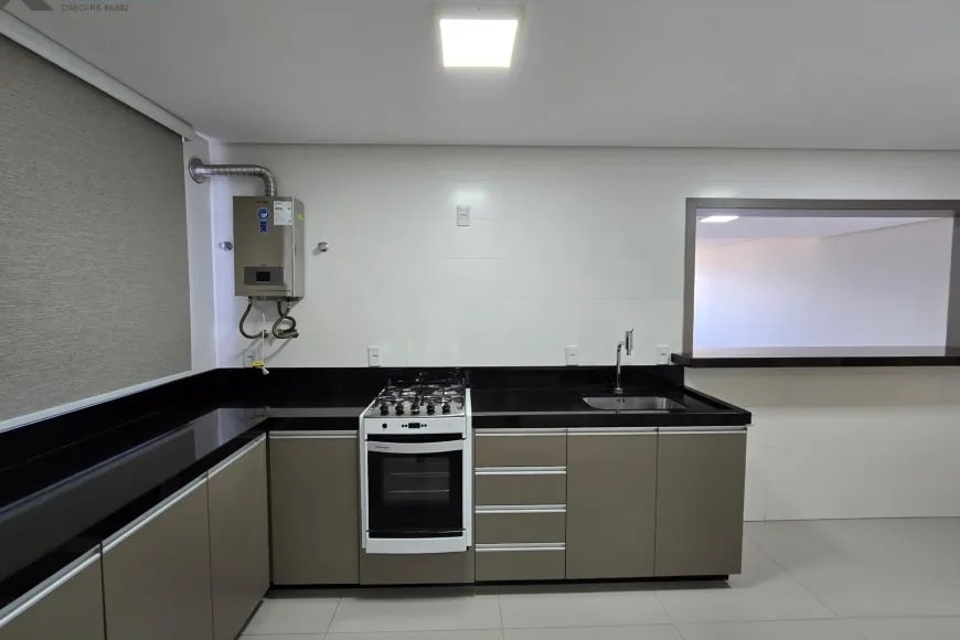 Apartamento à Venda em Esteio com 2 Quartos e 2 banheiros, 98 m²