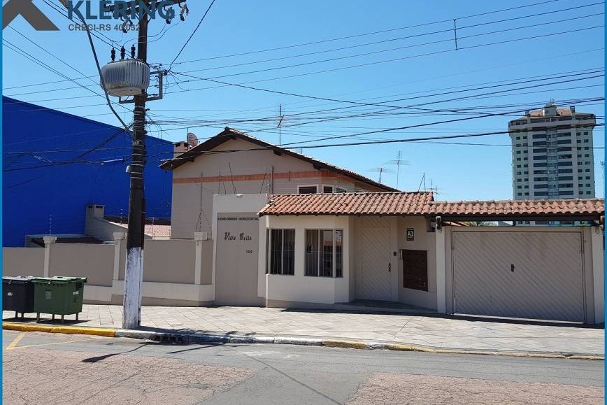 Casa à Venda em Esteio com 3 Quartos e 3 banheiros, 125 m²