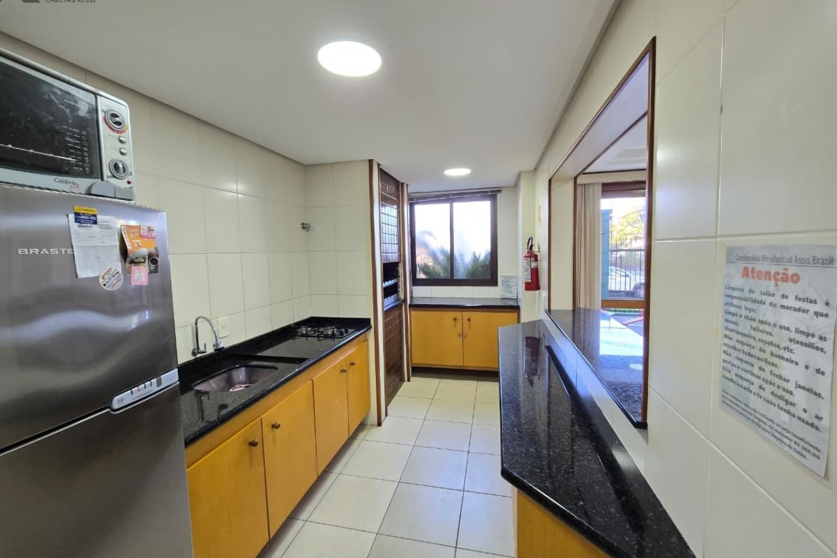 Apartamento à Venda em Esteio  2 Quartos e 1 banheiro, 80 m²