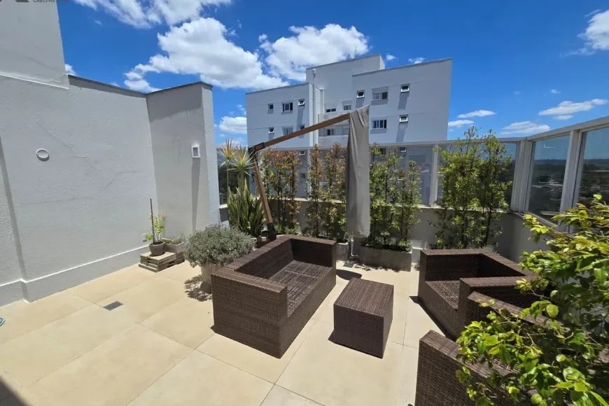 Cobertura à Venda em Esteio com 2 Quartos e 3 banheiros, 172 m²