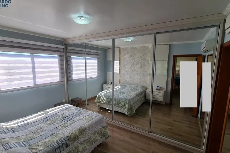 Apartamento à Venda em Esteio com 3 Quartos e 2 banheiros, 102 m²