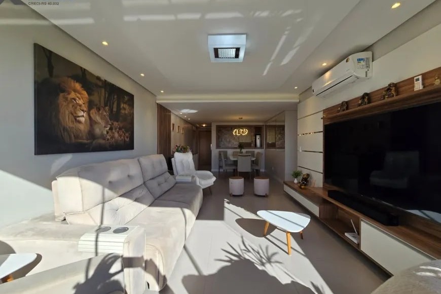 Apartamento à Venda em Esteio com 3 Quartos e 3 banheiros, 115 m²