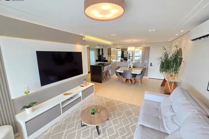 Apartamento à Venda em Esteio com 3 Quartos e 2 banheiros, 126 m²