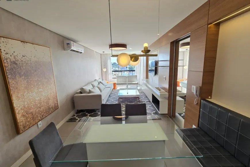 Apartamento à Venda em Esteio com 2 Quartos e 2 banheiros, 97m²