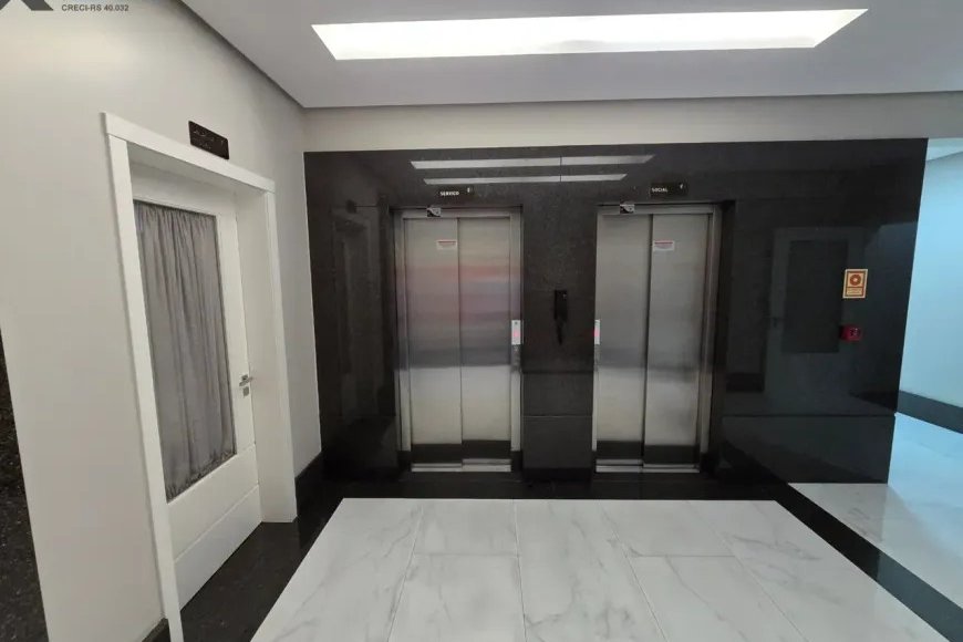 Apartamento à Venda em Esteio com 3 Quartos, 125m²
