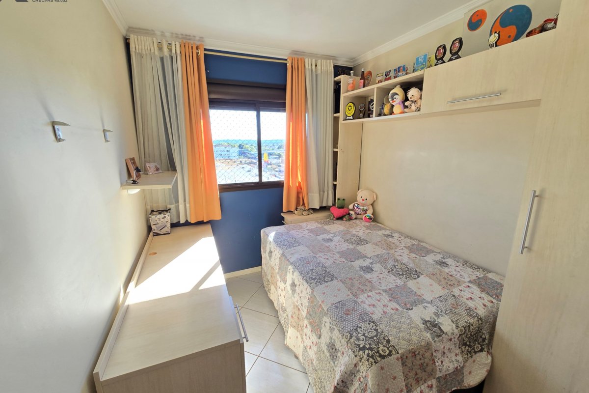 Apartamento à Venda em Esteio  2 Quartos e 1 banheiro, 80 m²
