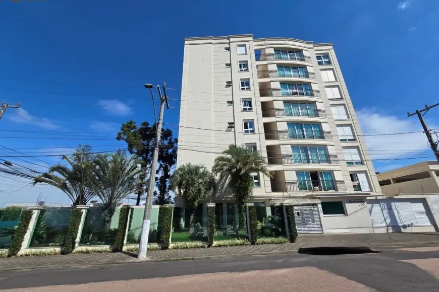Apartamento à Venda em Esteio com 2 Quartos e 3 banheiros, 120 m²