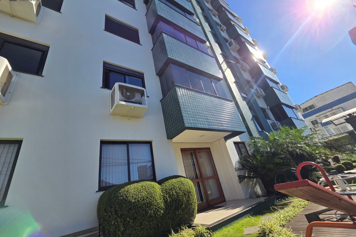 Apartamento à Venda em Esteio  2 Quartos e 1 banheiro, 80 m²