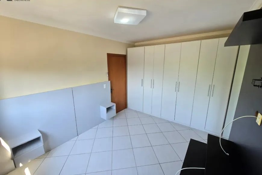 Apartamento à Venda em Esteio com 1 Quarto e 1 banheiro, 50 m²