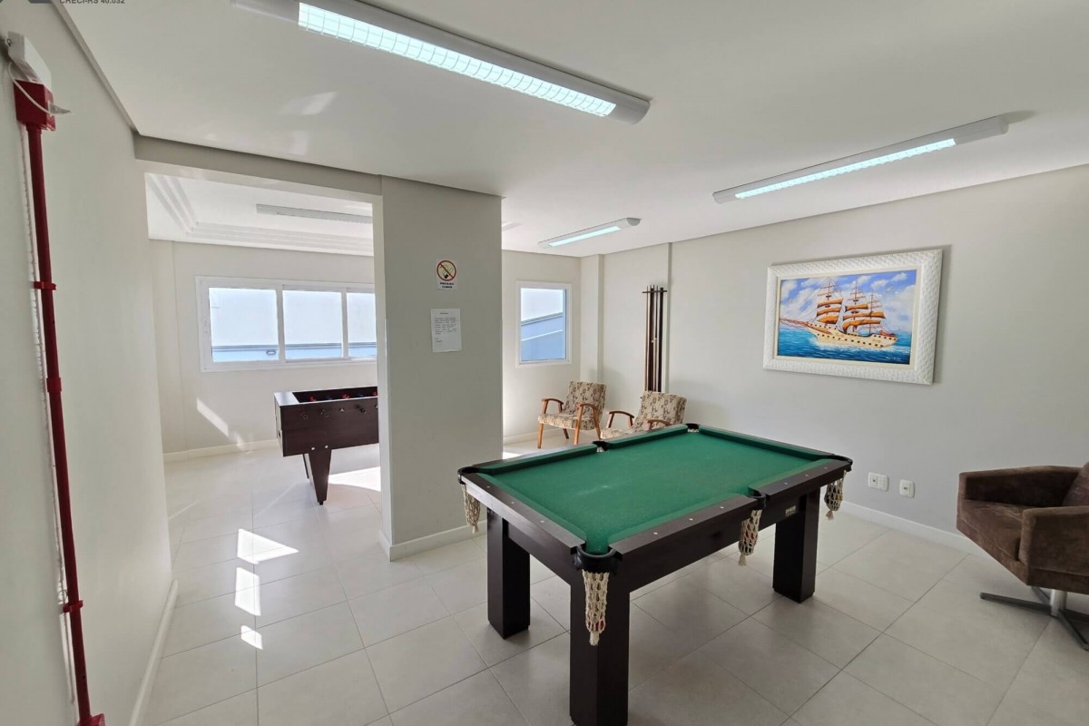 Cobertura à Venda em Esteio com 2 Quartos e 3 banheiros, 172 m²