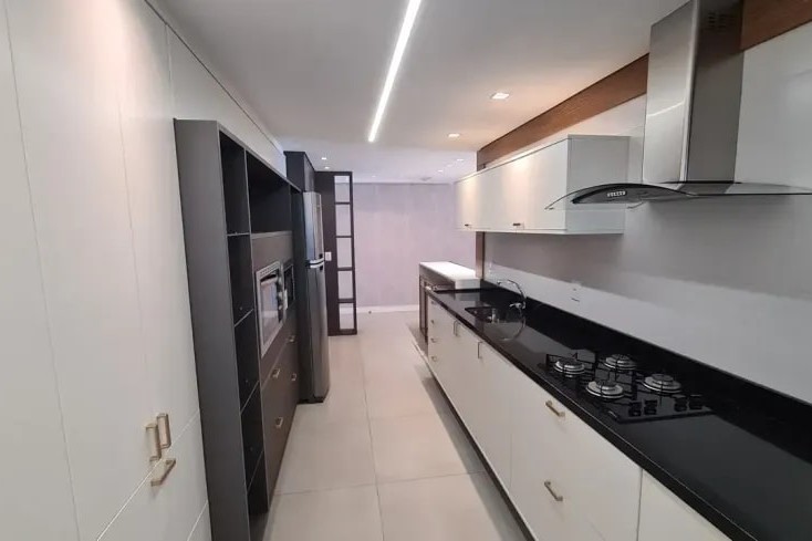 Apartamento à Venda em Esteio com 2 Quartos e 2 banheiros, 97 m²