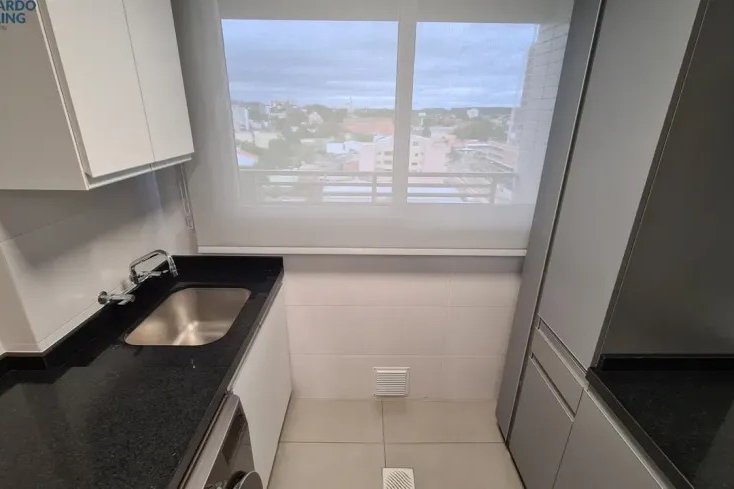Apartamento à Venda em Esteio Mobiliado e 2 quartos, 97 m²