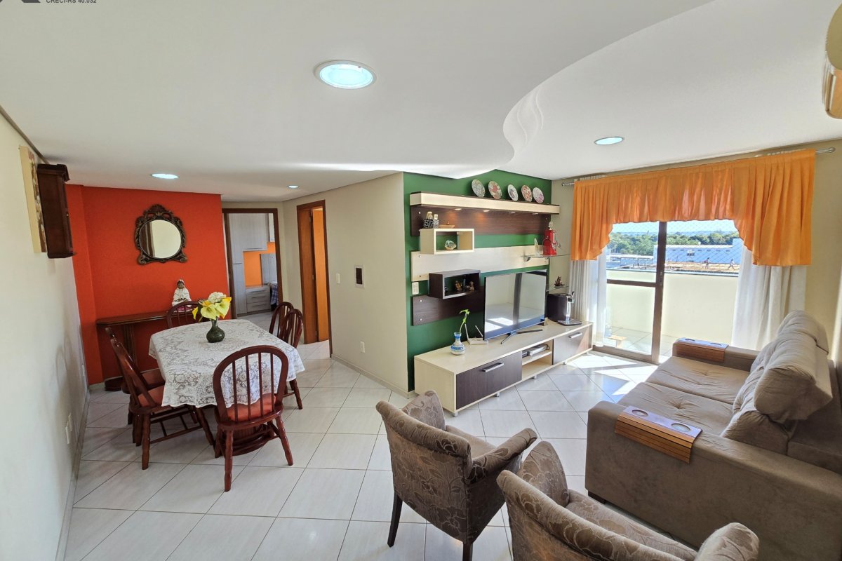 Apartamento à Venda em Esteio  2 Quartos e 1 banheiro, 80 m²