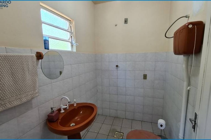 Casa à Venda em Esteio com 3 Quartos e 3 banheiros, 314 m²