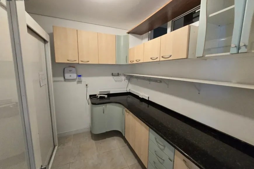 Casa Alto Padrão à Venda em Esteio com 3 Quartos e 4 banheiros à Venda, 338 m²