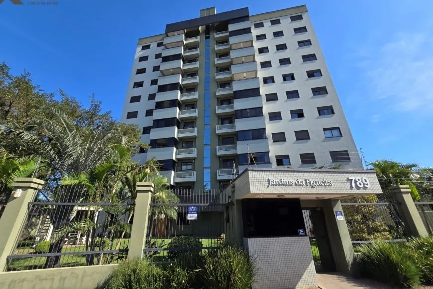 Apartamento à Venda em Esteio com 3 Quartos e 2 banheiros, 103 m²