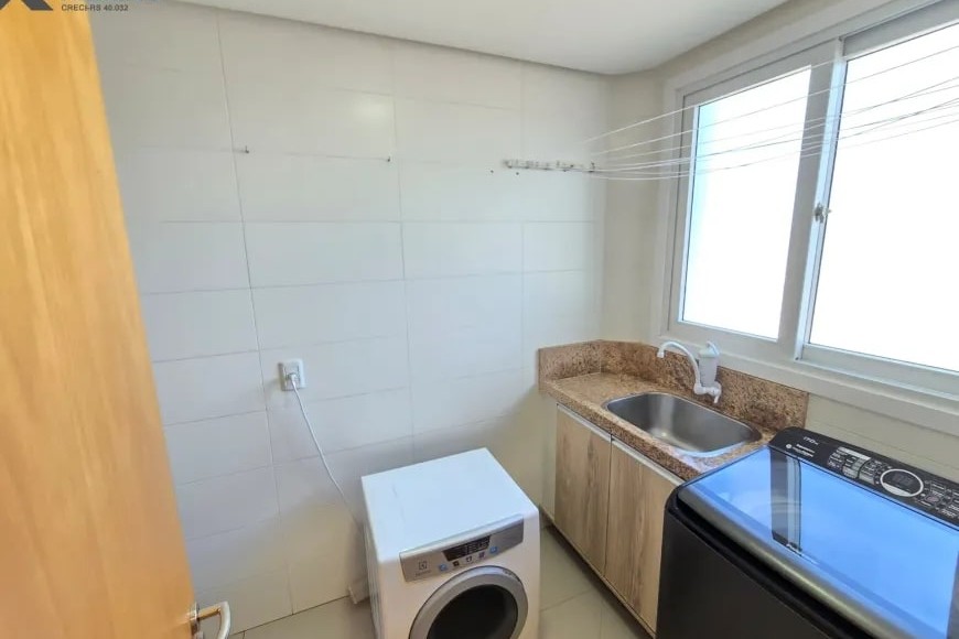 Apartamento à Venda em Esteio com 3 Quartos e 3 banheiros, 115 m²