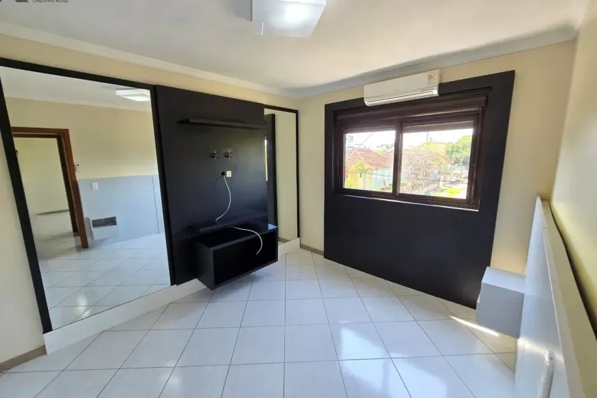 Apartamento à Venda em Esteio com 1 Quarto e 1 banheiro, 50 m²