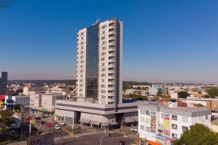 Apartamento à Venda em Esteio com 3 Quartos e 3 banheiros, 134 m²