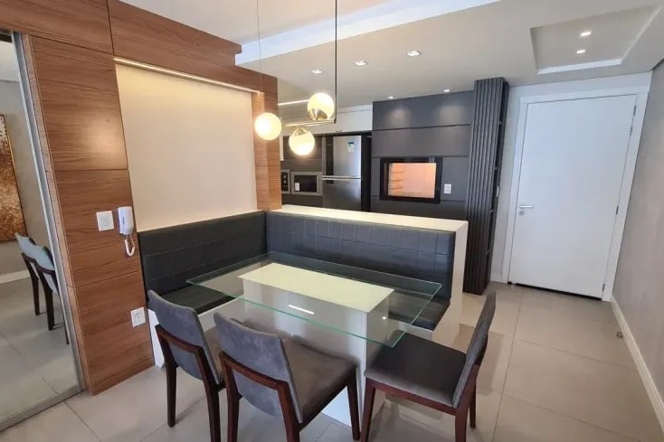 Apartamento à Venda em Esteio com 2 Quartos e 2 banheiros, 97 m²