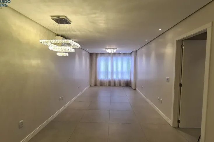Apartamento à Venda em Esteio Mobiliado e 2 quartos, 97 m²
