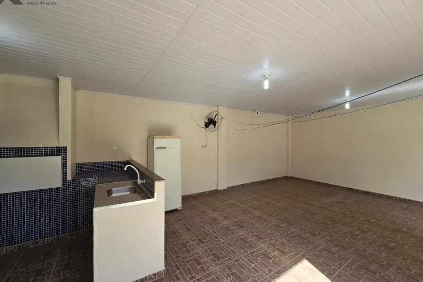 Sobrado à Venda em Sapucaia do Sul com 3 Quartos e 3 banheiros, 236 m²
