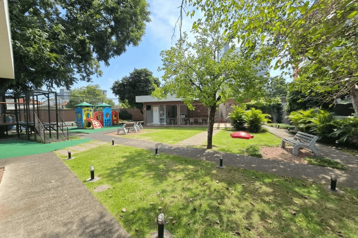 Apartamento à Venda em Esteio com 3 Quartos e 3 banheiros, 119 m²