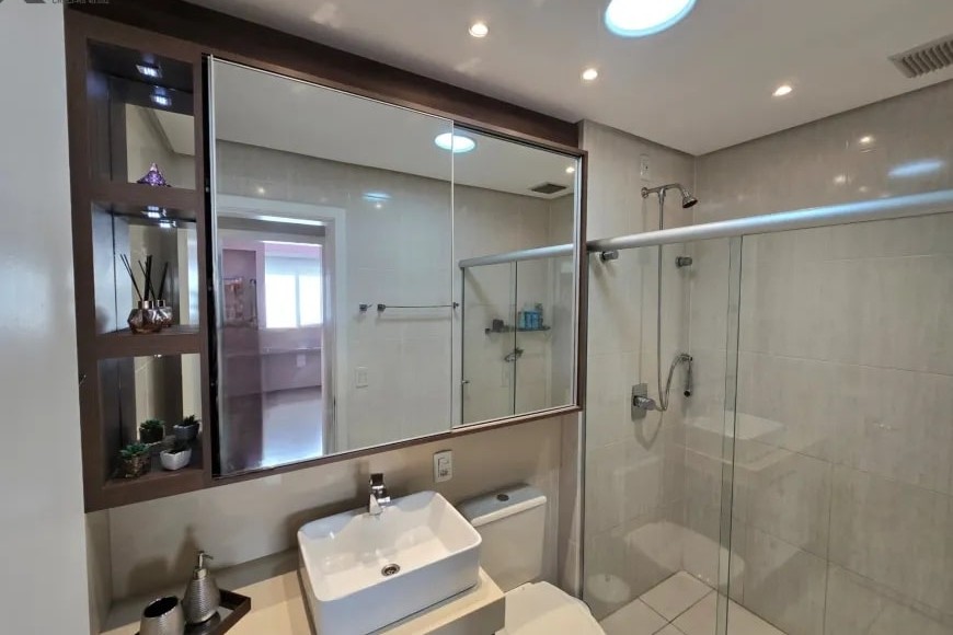 Apartamento à Venda em Esteio com 3 Quartos e 2 banheiros, 103 m²