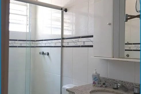 Casa à Venda em Esteio com 3 Quartos e 3 banheiros, 125 m²