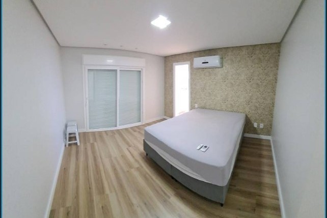 Apartamento à Venda em Esteio com 3 Quartos e 4 banheiros, 149 m²