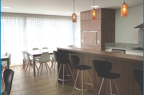 Apartamento à Venda em Esteio com 2 Quartos e 2 banheiros, 82 m²