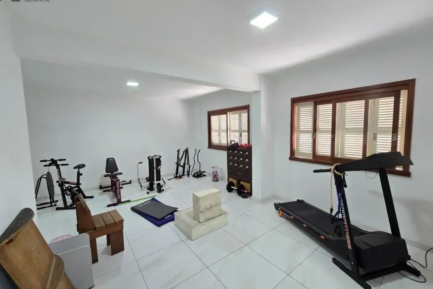 Apartamento no Centro de Esteio à Venda com 3 Quartos, 140m²