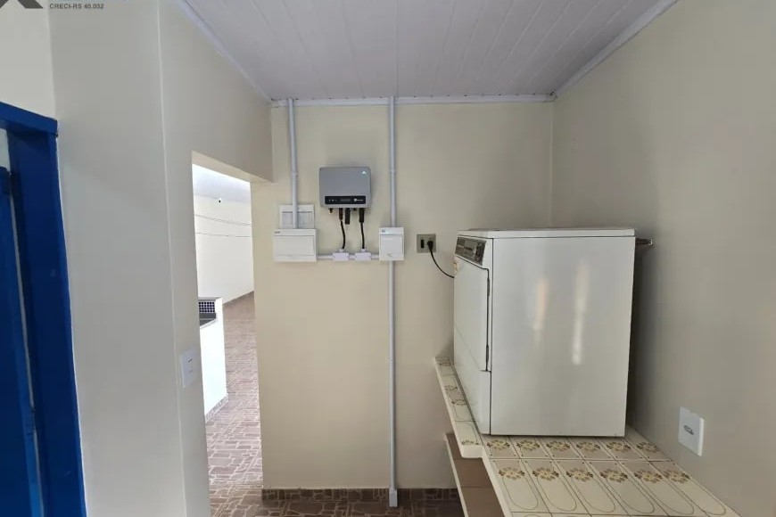 Sobrado à Venda em Sapucaia do Sul com 3 Quartos e 3 banheiros, 236 m²