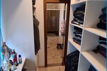 Sobrado à Venda em Esteio com 3 Quartos e 3 banheiros, 209 m²