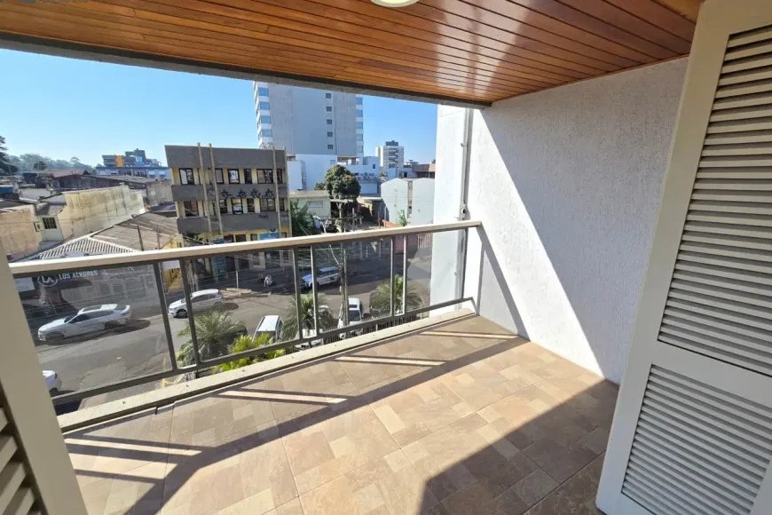 Apartamento no Centro de Esteio à Venda com 3 Quartos, 140m²