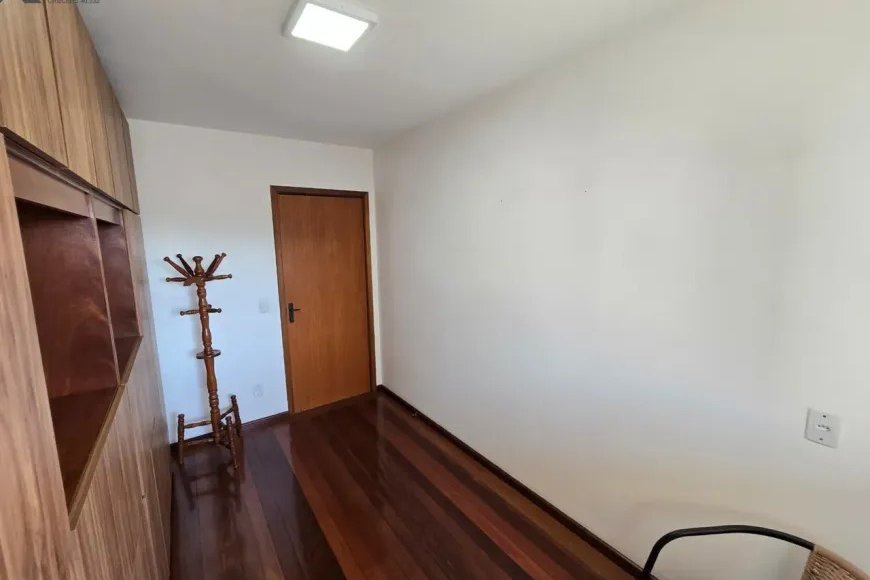 Apartamento no Centro de Esteio à Venda com 3 Quartos, 140m²