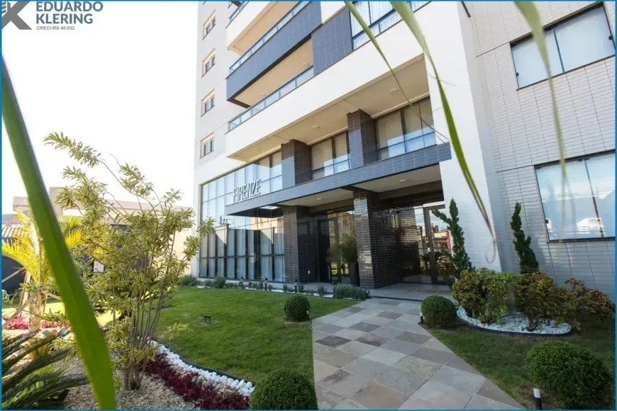 Apartamento à Venda em Esteio com 2 Quartos e 2 banheiros, 97m²