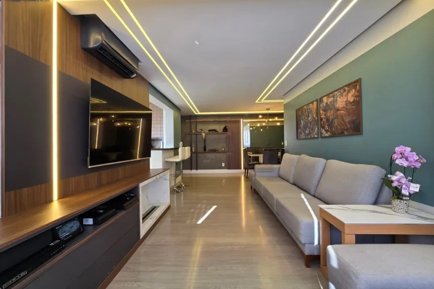 Apartamento à Venda em Esteio com 3 Quartos e 2 banheiros, 103 m²