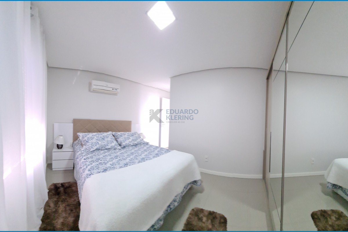 Apartamento à Venda em Esteio com 2 Quartos e 2 banheiros, 85 m²