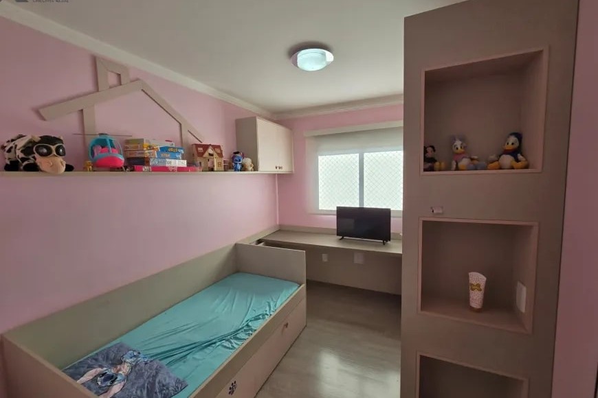 Apartamento à Venda em Esteio com 3 Quartos e 2 banheiros, 103 m²