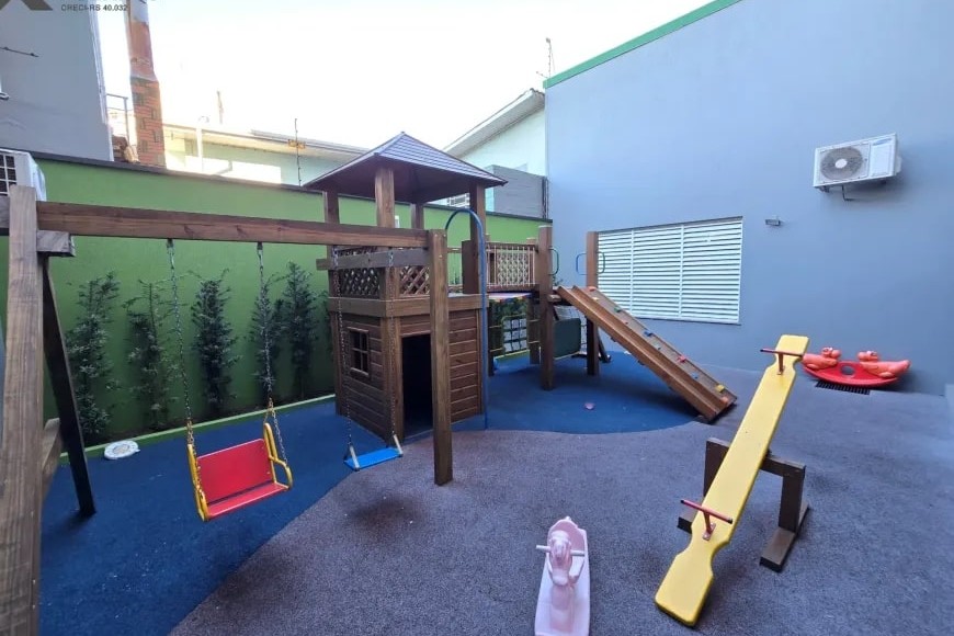 Apartamento à Venda em Esteio com 3 Quartos e 3 banheiros, 115 m²