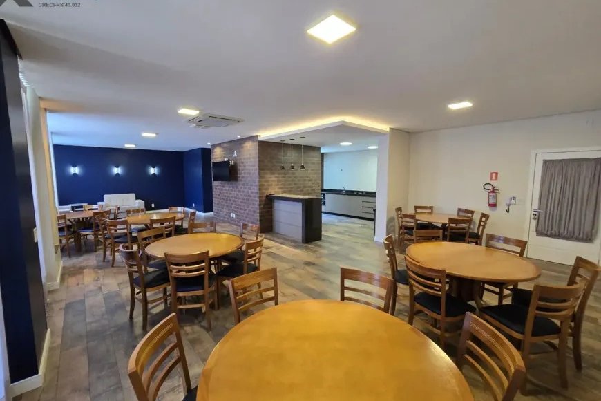 Apartamento à Venda em Esteio com 3 Quartos, 125m²