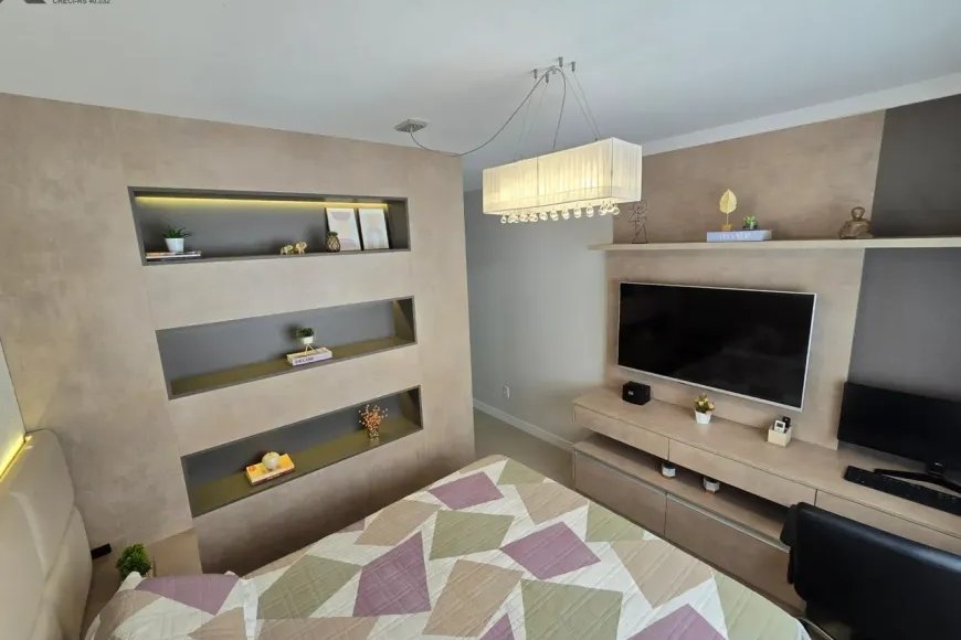 Apartamento à Venda em Esteio com 3 Quartos e 2 banheiros, 126 m²