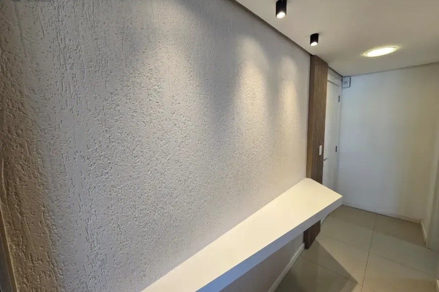 Apartamento à Venda em Esteio com 2 Quartos e 3 banheiros, 120 m²