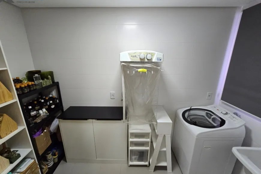 Apartamento à Venda em Esteio com 2 Quartos e 2 banheiros, 98 m²