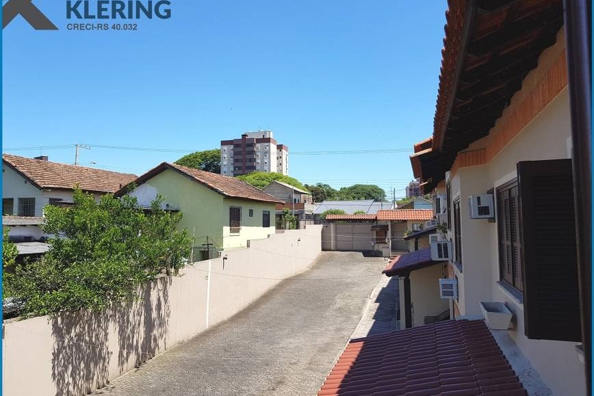 Casa à Venda em Esteio com 3 Quartos e 3 banheiros, 125 m²